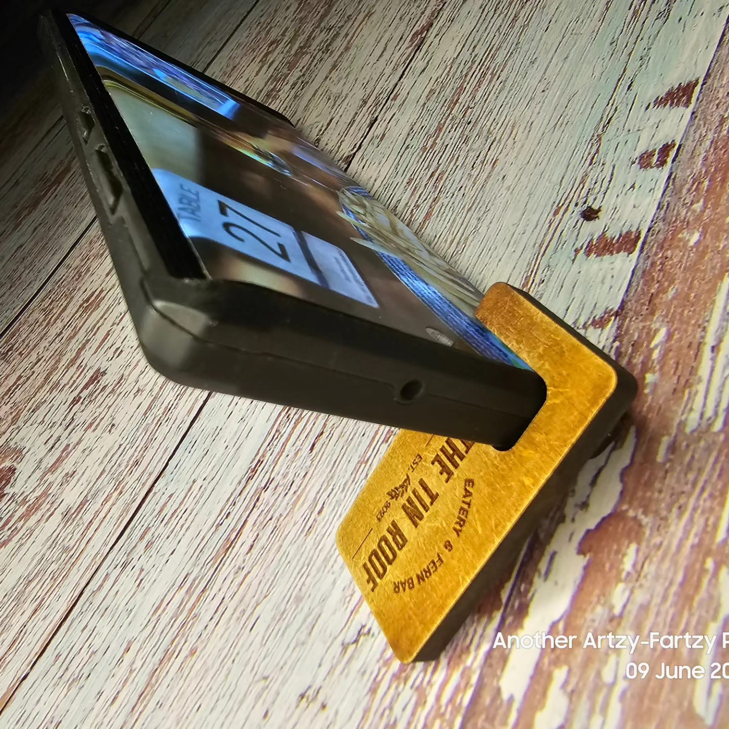 MDF phone stand